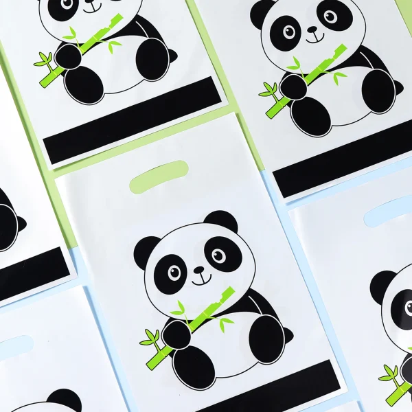 Disposable Plastic Gift Bag with Panda Pattern, for Party Decoration, Theme party, Birthday Party Gift Bag,25pcs 4