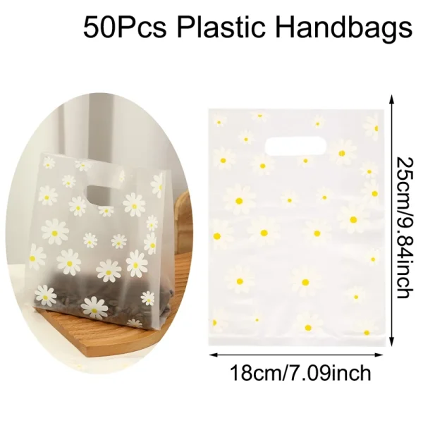 50pcs Daisy Printed Plastic Gift Bags With Plastic Handle, 25*18cm Gift Bag, Perfect for Parties, Holidays, And Retail stores 6