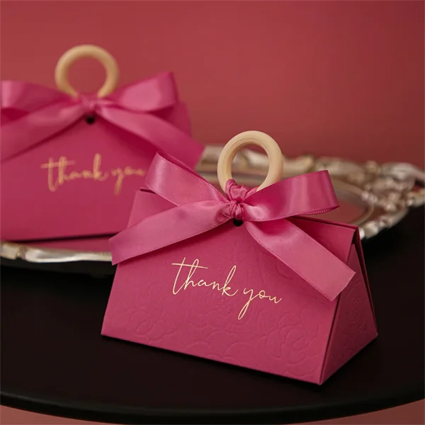 Large Triangle Shape Paper Bag Packaging Box With Handles Wedding Gifts For Guests Candy Boxes For Wedding Baby Shower Party 5