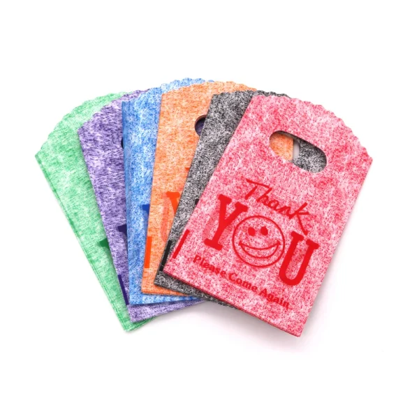 New Fashion Wholesale 50Pcs/Lot 9*15cm Simple Dots Mini Plastic Gift Bag Small Candy Jewelry Packaging Bags With Handles 2