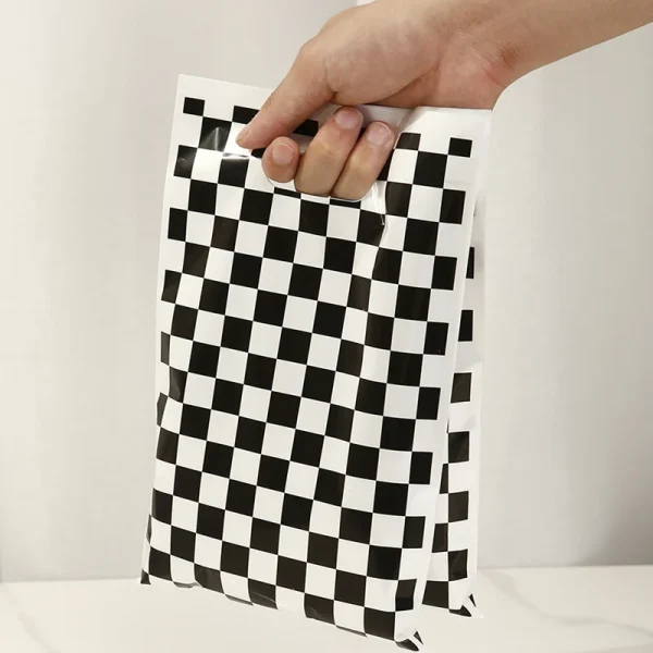 Black And White Checkered Bags Race Car Theme Party Favor Bag Goodie Candy Bags for Race Car Theme Birthday Party Decorations 2