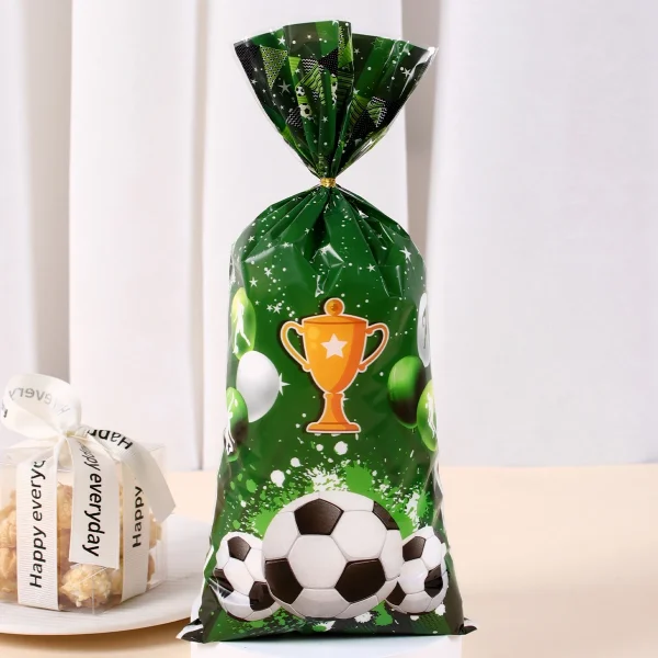 25/50pcs Soccer Theme Candy Wrapping Bags Football Gift Bag Cookie Bag Fans Party Favor Bags for Boys Birthday Party Decor 2
