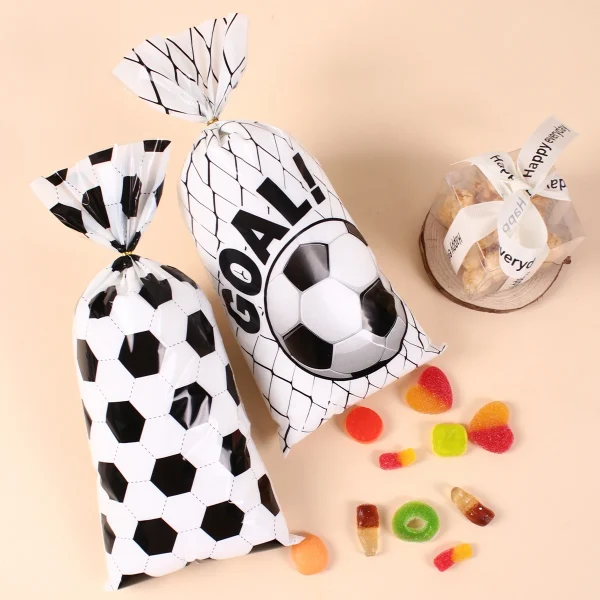 25/50pcs Soccer Theme Candy Wrapping Bags Football Gift Bag Cookie Bag Fans Party Favor Bags for Boys Birthday Party Decor 4