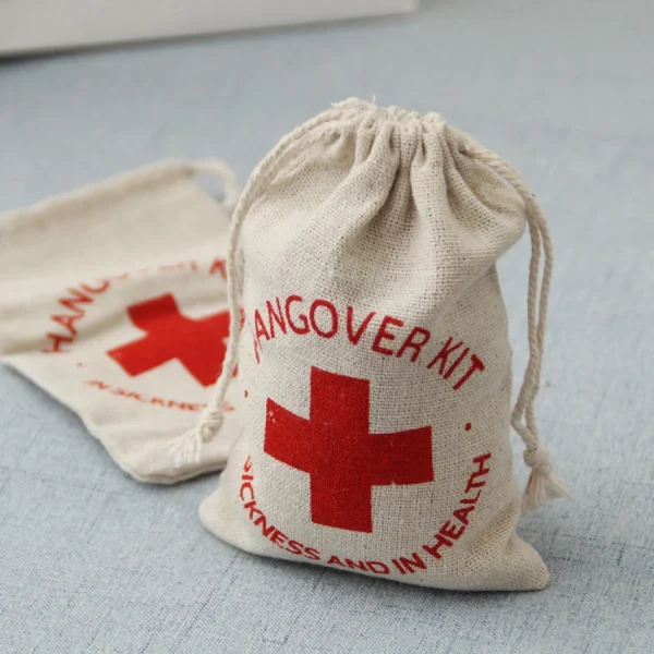 10Pcs/Lot 10x15cm Personalized Red Cross Hangover Kit Bags Cotton Linen Bags Drawstring Gift Pouches For Wedding Party Bag 4