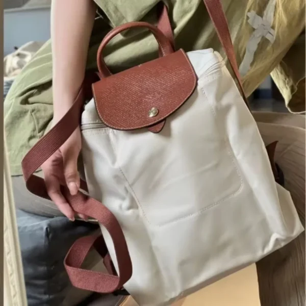 Classic Backpack for Women Light-weight Water-proof Travel Bag Casual Student Satchel Portable Fashion Shoulder Bag Daily Use 5