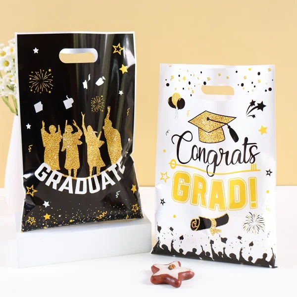 10/20/50pcs Black White Graduation Plastic Gift Bags Congrats GRAD Candy Bags for Biscuit Packing Class of 2025 Party Favor Bag 4