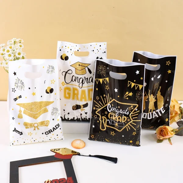 10/20/50pcs Black White Graduation Plastic Gift Bags Congrats GRAD Candy Bags for Biscuit Packing Class of 2025 Party Favor Bag 6