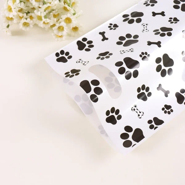 10/20/50pcs Dog Paw Black White Gift Bags with Handle - Plastic Animal Theme Party Decoration Candy Goodie Bags for Pet Treats 2