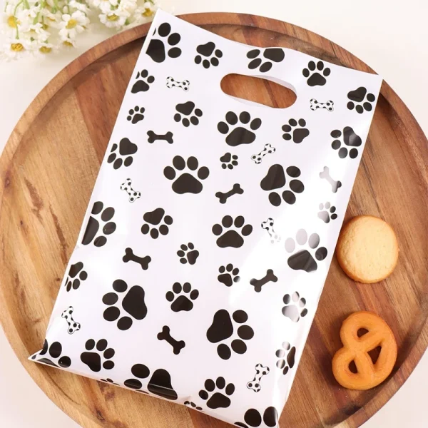 10/20/50pcs Dog Paw Black White Gift Bags with Handle - Plastic Animal Theme Party Decoration Candy Goodie Bags for Pet Treats 3