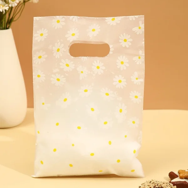 100Pcs/Pack Daisy Pattern Gift Bags With Plastic Handle, Plastic Gift Bags, Perfect for Mother's Day, Parties, Holidays 4
