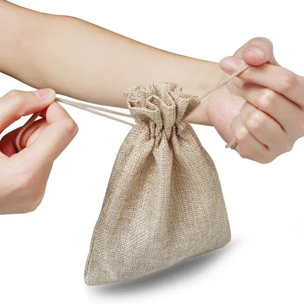 5/10Pcs Burlap Gift Bags with Drawstring Jute Bags Linen Sacks Storage Bags Burlap Bag for Wedding Favors Party Jewelry Pouches 3
