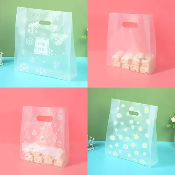 50/100pcs Daisy Printed Plastic Gift Bags With Plastic Handle,30*20cm Gift Bag,Perfect for Parties Holidays And Retail stores 6