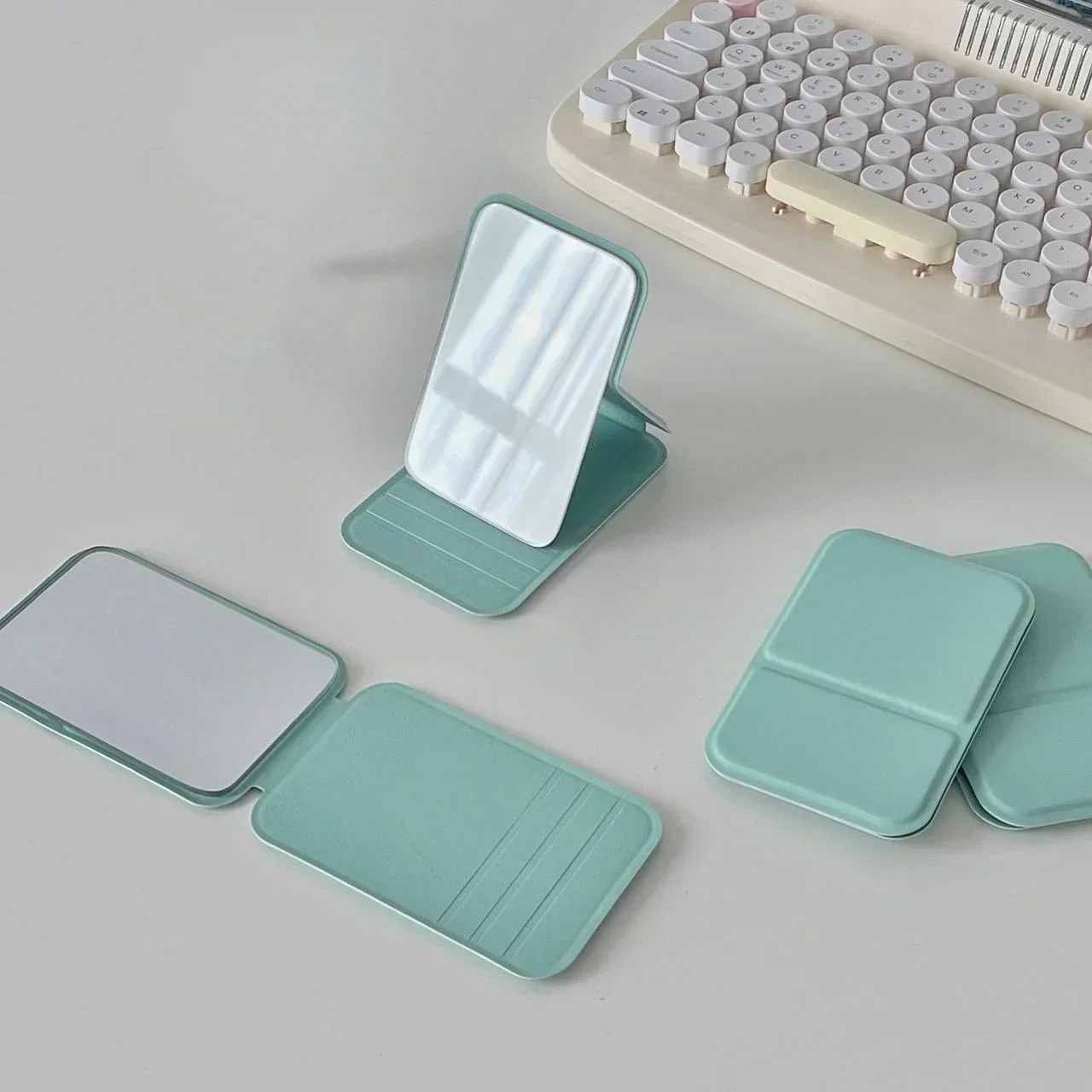 1pc green