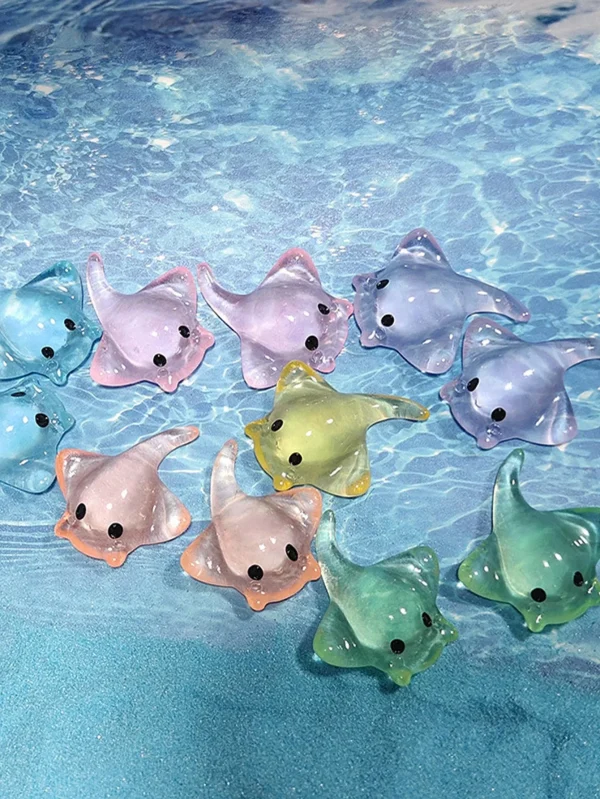 10pcs Miniature Sting Ray Figurines Mini Duck Sculpture Realistic Resin Sting Ray Cake Topper Mini Sting Ray Sea Animal Figurine 1
