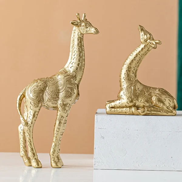 Creative Giraffe Statue Collection Figurine Animal Sculpture Ornament Resin Simulation for Home Desk Dining Room Decoration 5