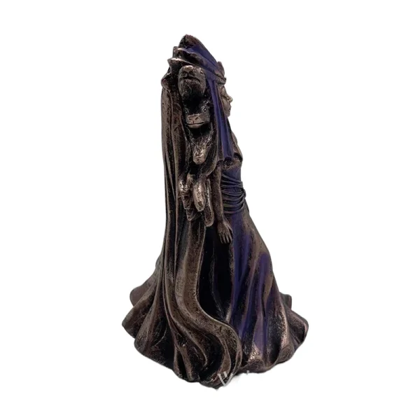 Hecate Greek Goddess Of Magic With Her Hounds Statue Figurine Modern Art Resin Witch Hound Sculpture Home Living Room Decoration 6