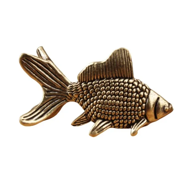 Cute Vintage Brass Goldfish Statue Ancient Lifelike Goldfish Figurines Elegant Exquisite Lucky Charm Animal Sculpture Halloween 5