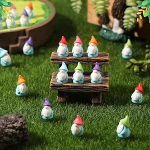 10pcs Mini Resin Gnomes Statues Ornaments Random Color Cute Fairy Miniature Gnome Figurines For Miniature Garden 1