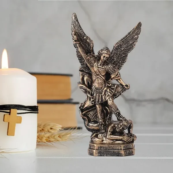 Resin San Miguel Arcangel Statue St Michael Figurine St Michael The Archangel Victoriously Over Satan Collection Sculpture 2