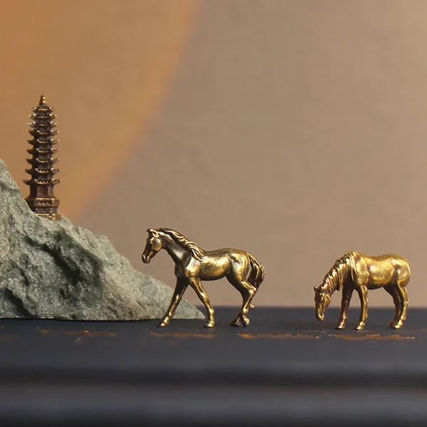 Antique Brass Solid Long Tail Horse Figurine Miniature Feng Shui Ornament Copper Zodiac Animal Mini Desktop Decoration Craft New 3