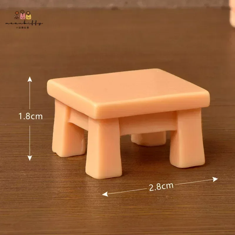Square table