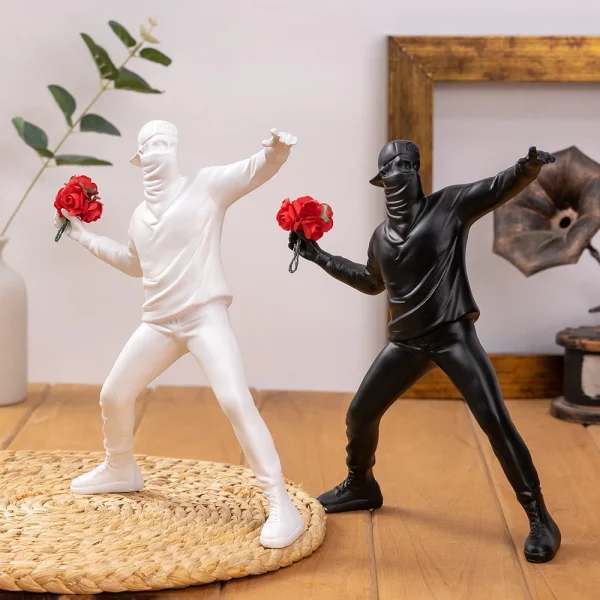 Flower Thrower Sculpture,Figurine for Home Decoration,Office Desk and Bookshelf Ornaments, Modern Decorative Character Figurines 5