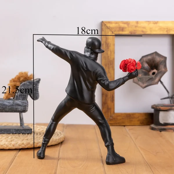 Flower Thrower Sculpture,Figurine for Home Decoration,Office Desk and Bookshelf Ornaments, Modern Decorative Character Figurines 6