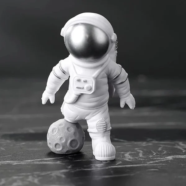 Astronaut Figure Statue Figurine Spaceman Sculpture Educational Toy Desktop Home Decoration Astronaut Model For Kids Gift 3