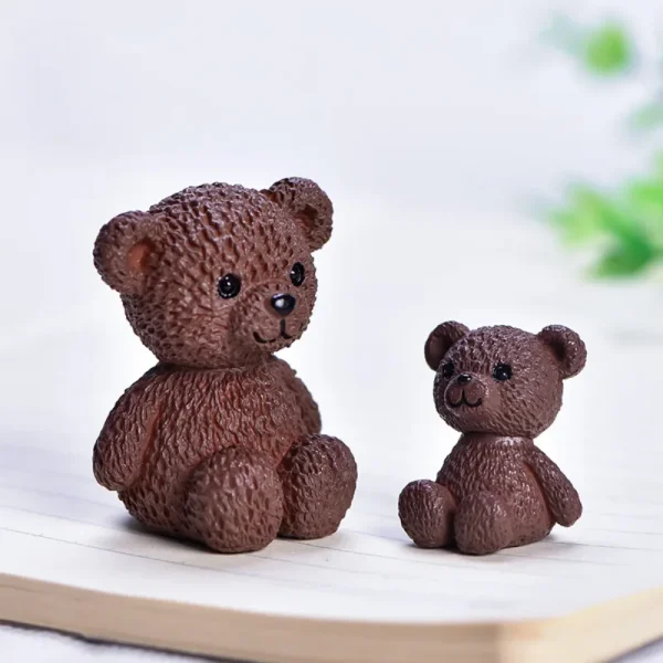 Resin Kawaii Bear Figurines Miniature Craft Fairy Garden Ornament Miniature Dollhouse Home Decoration Accessories Hot Sale 2