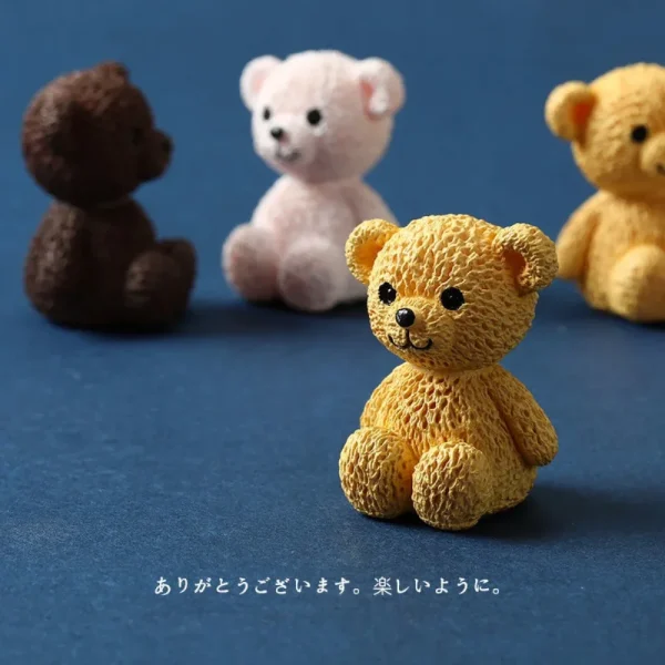 Resin Kawaii Bear Figurines Miniature Craft Fairy Garden Ornament Miniature Dollhouse Home Decoration Accessories Hot Sale 5