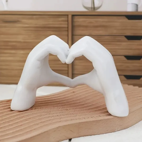 Creative Heart Hand Statue Abstract Hand Love Figurines Living Room Bedroom Modern Home Desktop Wedding Decoration 3