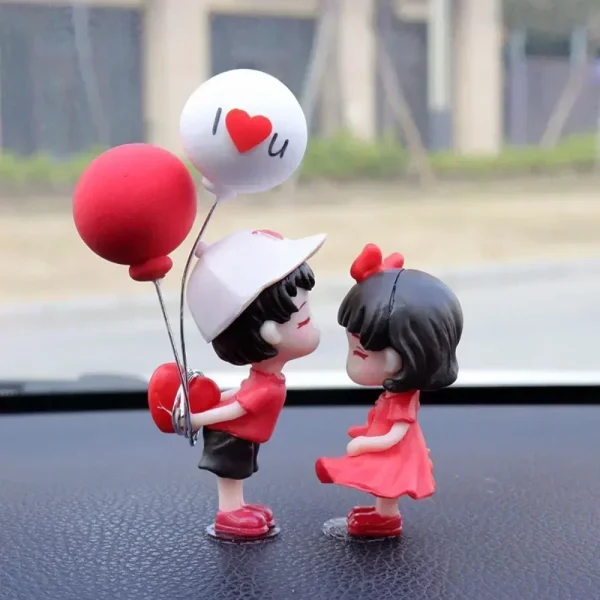 Cartoon Resin Couples Figurine Cute Lovers Balloon Ornament for Car Dashboard  Office Desktop Home Decor Lovely Kiss Miniatures 4