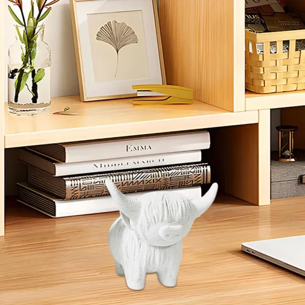 Highland Cow Figurine Highland Cow Sculpture Scottish Highland Cow Toy 3D Printed Artifact Cow Figurines Home Decor Calf Toy Cow 4
