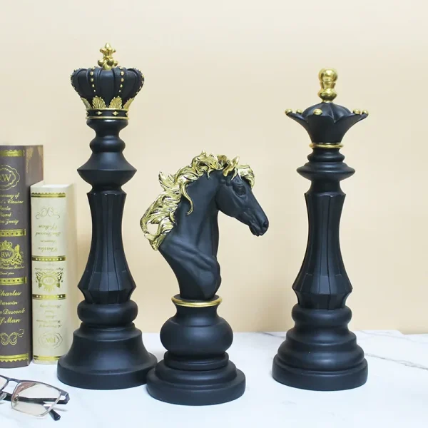 Resin Retro International Chess Figurine for Interior King Knight Sculpture Home Desktop Decor Living Room Decoration 2