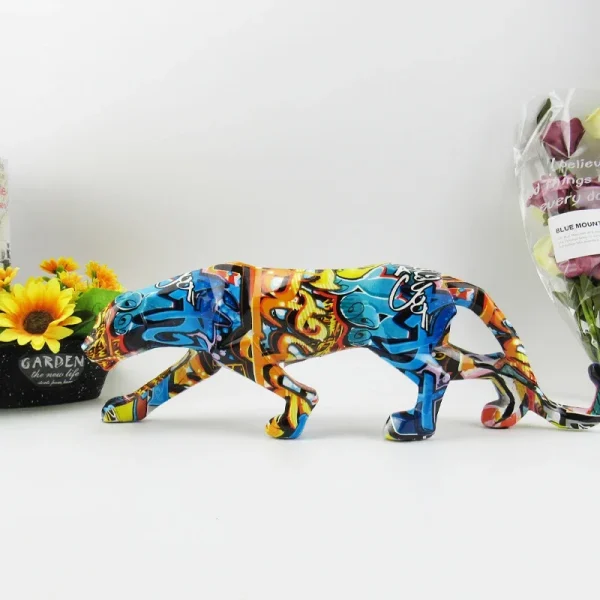 Graffiti Panther Statue Animal Figurine Abstract Geometric Style Resin Leopard Sculpture Home Office Desktop Decoration Gift 3