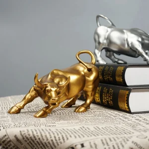 Wall Street Bull Statue Ornament Stock Market Mascot Golden OX Sculpture Nordic Animal Resin Figurine Home Office Decoration 1
