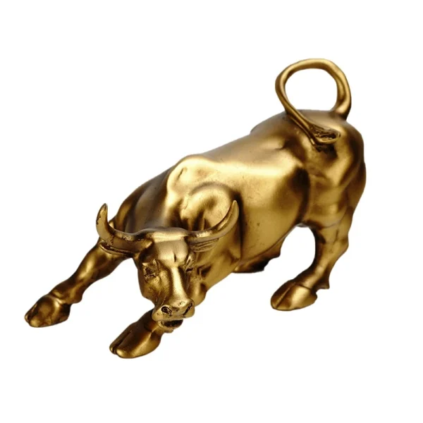 Wall Street Bull Statue Ornament Stock Market Mascot Golden OX Sculpture Nordic Animal Resin Figurine Home Office Decoration 2