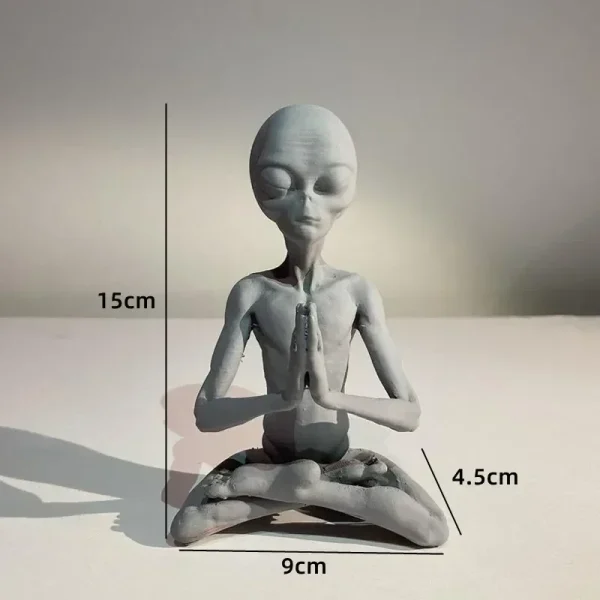Mysterious Meditating UFO Extraterrestrial Alien Sculpture Ornament Figurine Statue Desktop Art Wood Guest Console Table Decor 6