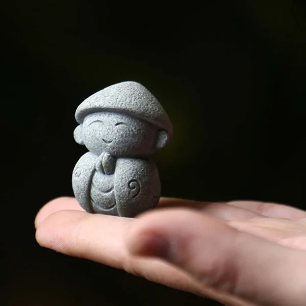 Buddha Statues Cute Little Jizo Buddha Sculpture Figurines Garden Ornaments Jizo Buddhas Japanese Buddha Mini Statue Ksitigarbha 4