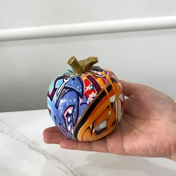 Aesthetic Apple Statue Nordic Creative Resin Fruit Figurine Graffiti Sculpture Desk Decor Luxury Living Room Decoration Ornament 4