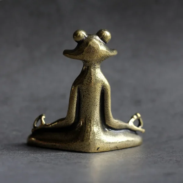 Antique Brass Meditation Zen Frog Statue Ornament Copper Animal Sculpture Incense Burner Home Desk Decorations Tea Pet 3
