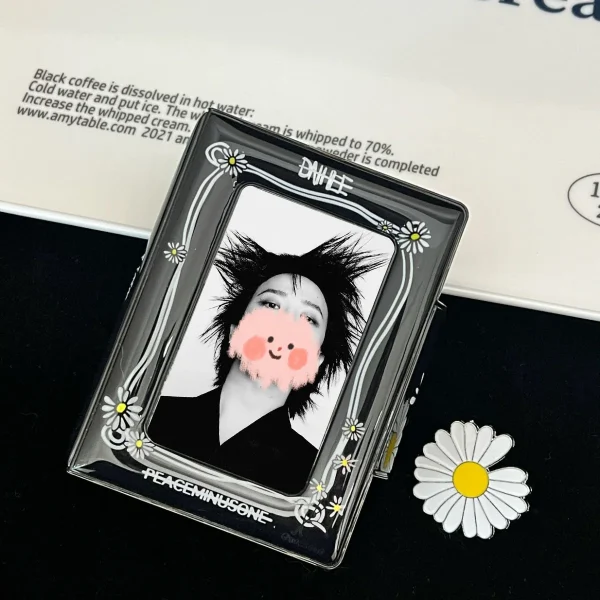 Black Daisy Photocard Holder Kpop GD Mini Album Apply To 3-3.5in Idol Polaroid Star Merch Card Glossy PC Album 2