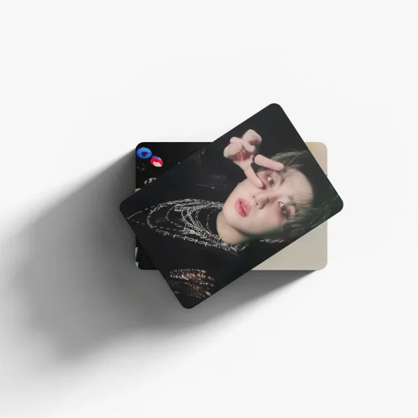 55pcs/set Kpop Photo album SKZ'S Clock Lee Know Hyunjin Changbin Lomo Cards Photocards Fans Collcetion High Quality HD Postcar 4
