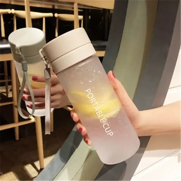 800ml/600ml Large Capacity Sports Fruit Lemon Juice Drinking Bottle Infuser Clear Portable Plastic Water Bottle 4