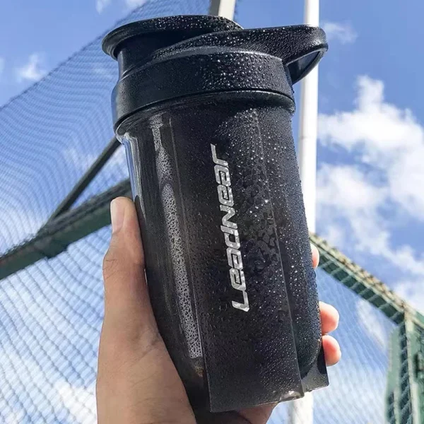 500ML Portable Sport Shaker Bottle Protein Powder Shaker Cup Leak Proof Water Bottle For Gym Fitness Training Drinking Bottle 2