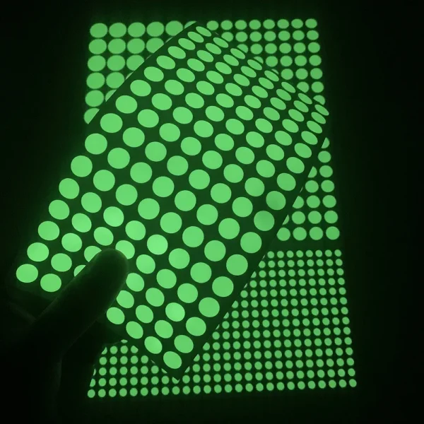 New Luminous Dots Glow Wall Sticker Fluorescent Home Kid'S Room Diy Self-Adhesive Decorative Glow In The Dark Decals 2