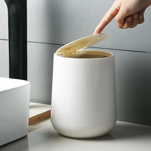 Small Round Plastic Trash Can Wastebasket Garbage Container Bin with Swing Top Lid Garbage Bucket for Bathrooms Kitchens Drop 3