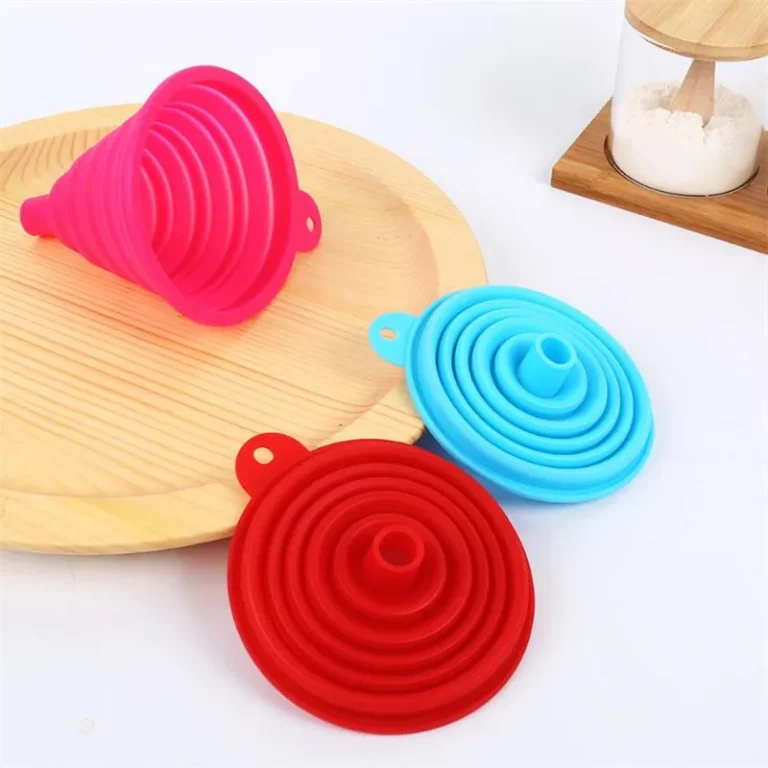 2Pcs/set High Quality Food Grade Silicone Gel Folding Funnel Folding Telescopic Long Neck Funnel Liquid Filling Kitchen Tools - Image 4