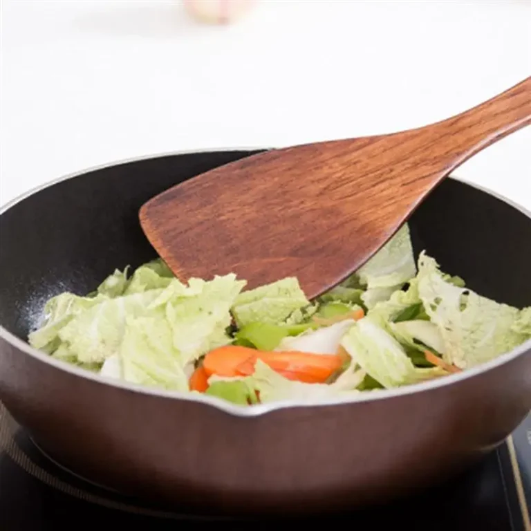 1PC Wood Spatula Eco Friendly Kitchen Cooking Utensil Non Deform Leak Proof Handle Rice Spoon Tool - Image 2