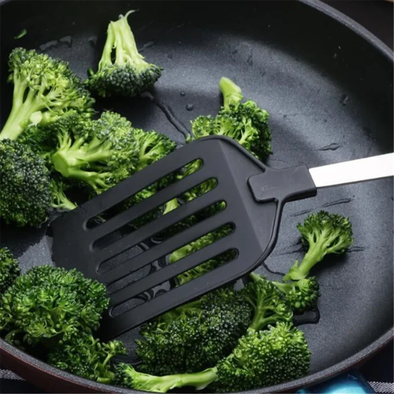 Stainless Steel Turners Kitchen Tools Nylon Handle Spatula Fried Shovel Egg Fish Frying Pan Scoop Spatula Cooking Utensils - Image 3